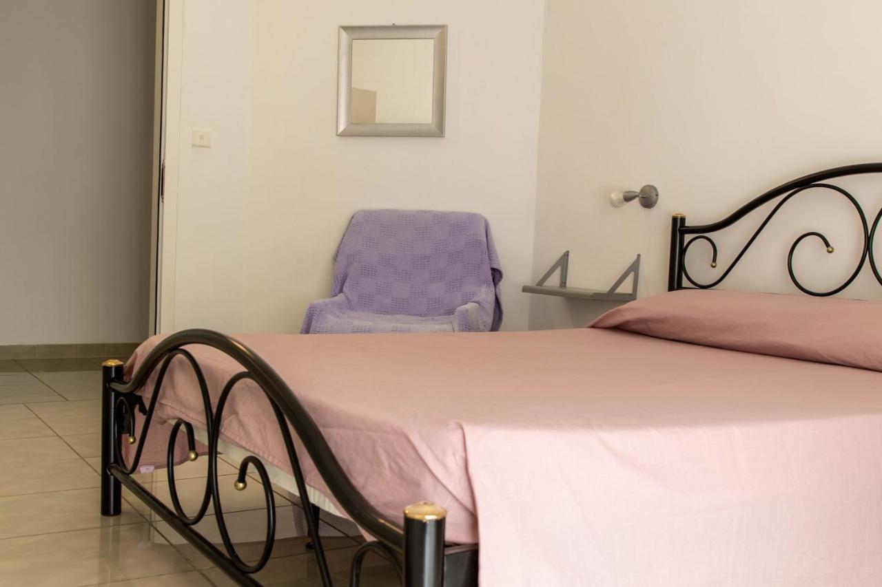 Spacious 3-Bedroom Apartment 30 Seconds From Sea 마르사스칼라 외부 사진